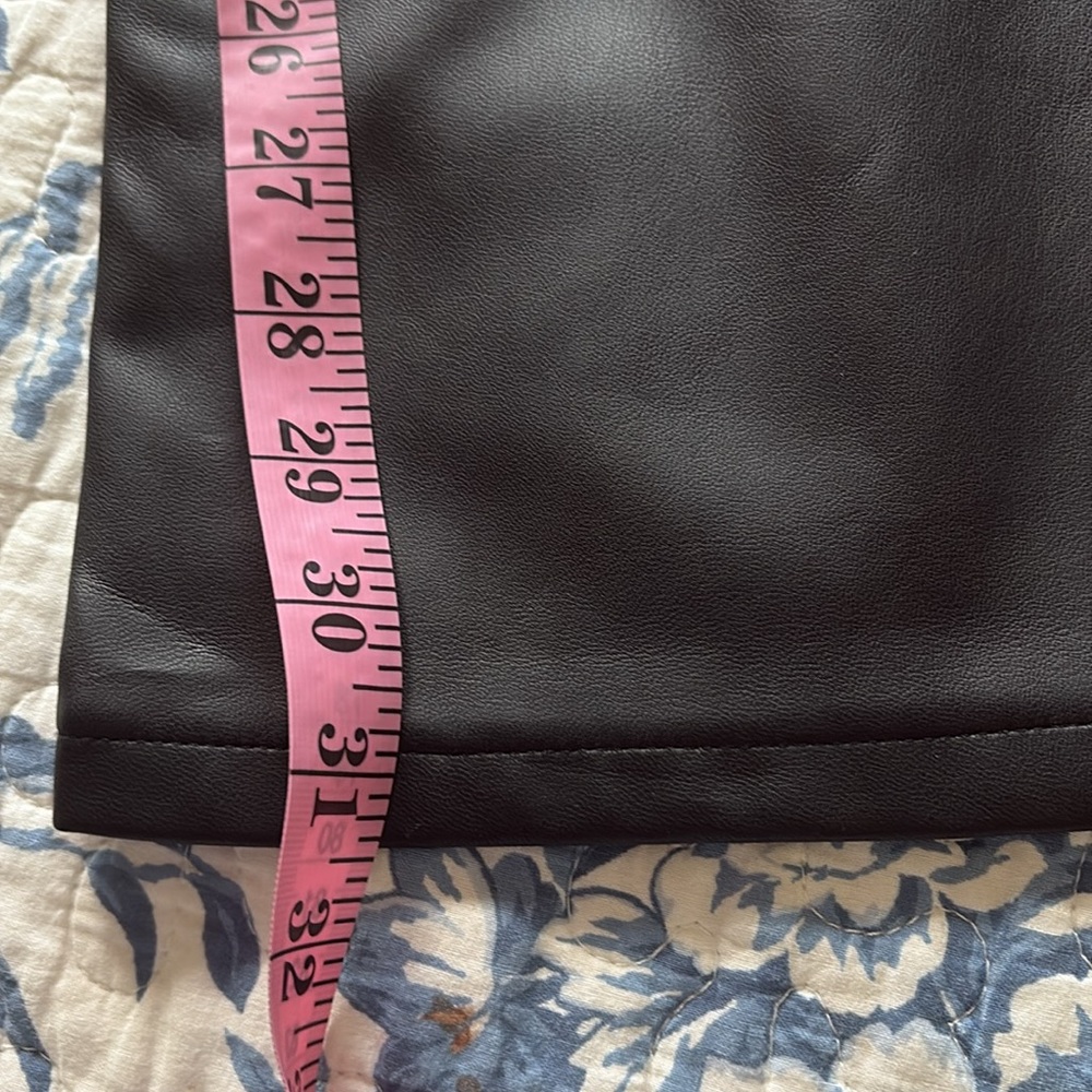 Social Tourist Ultra High Rise Baggy Black Vegan Leather Size 27 - Picture 11 of 13